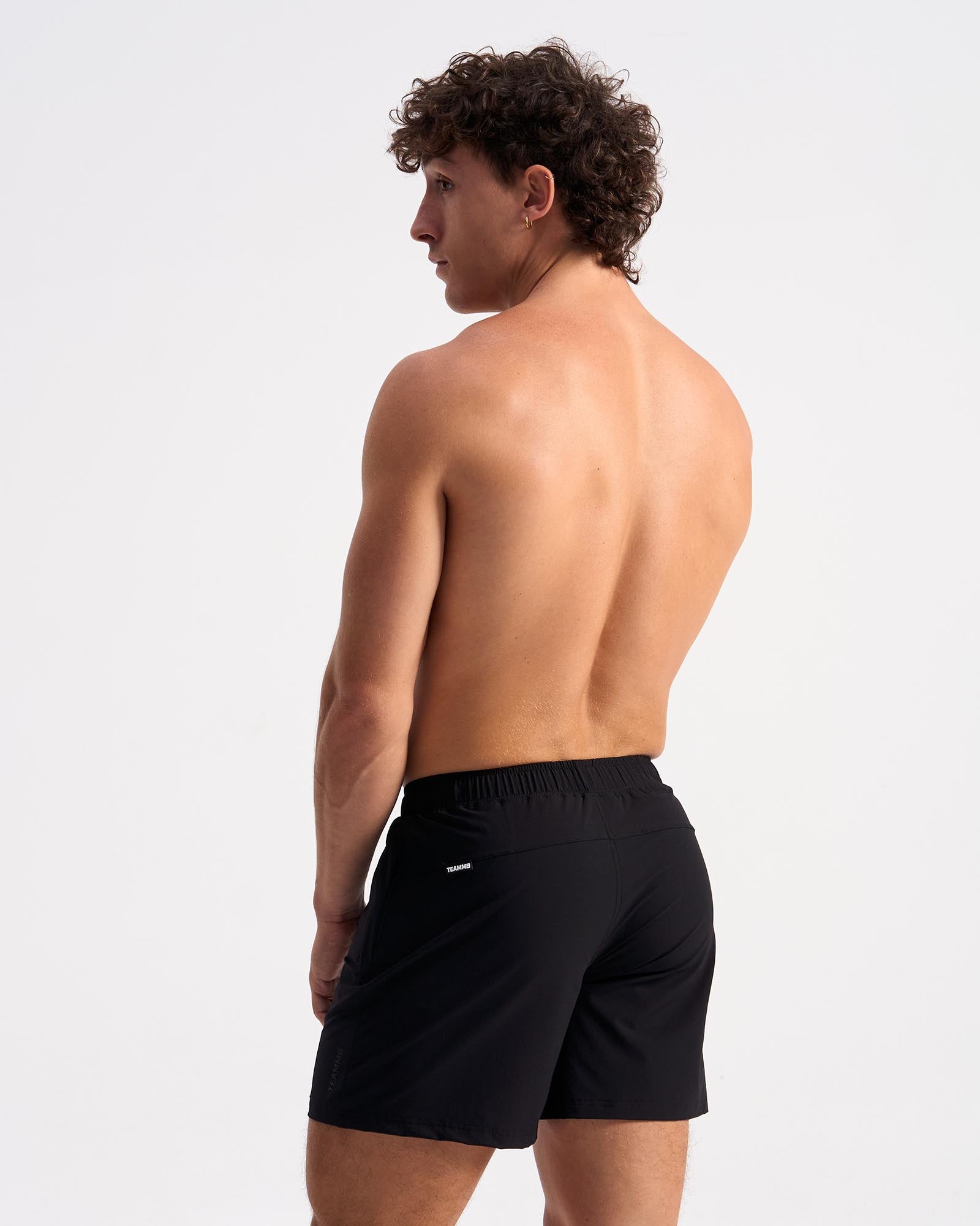 Bolt 5" Short - Black