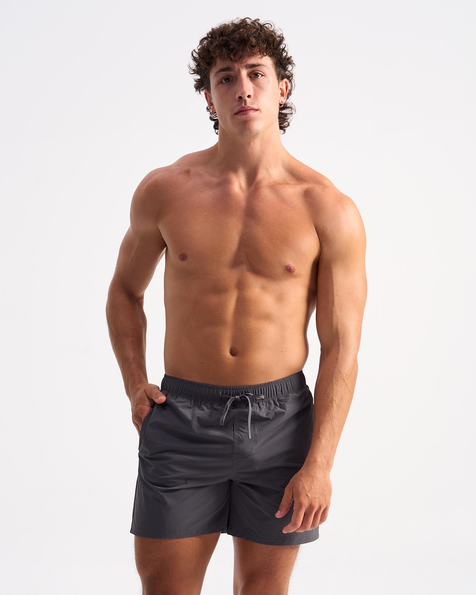 Bolt 5" Short - Gunmetal