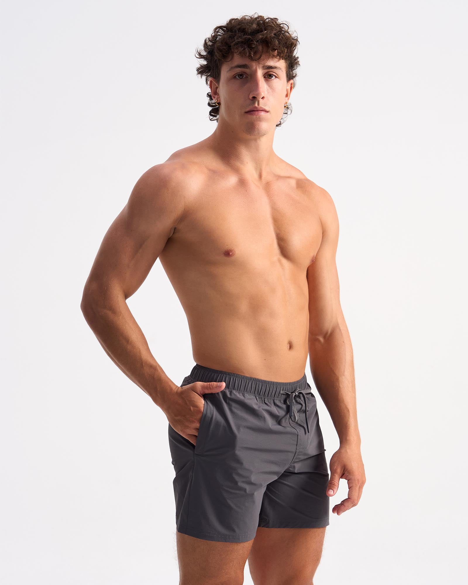 Bolt 5" Short - Gunmetal