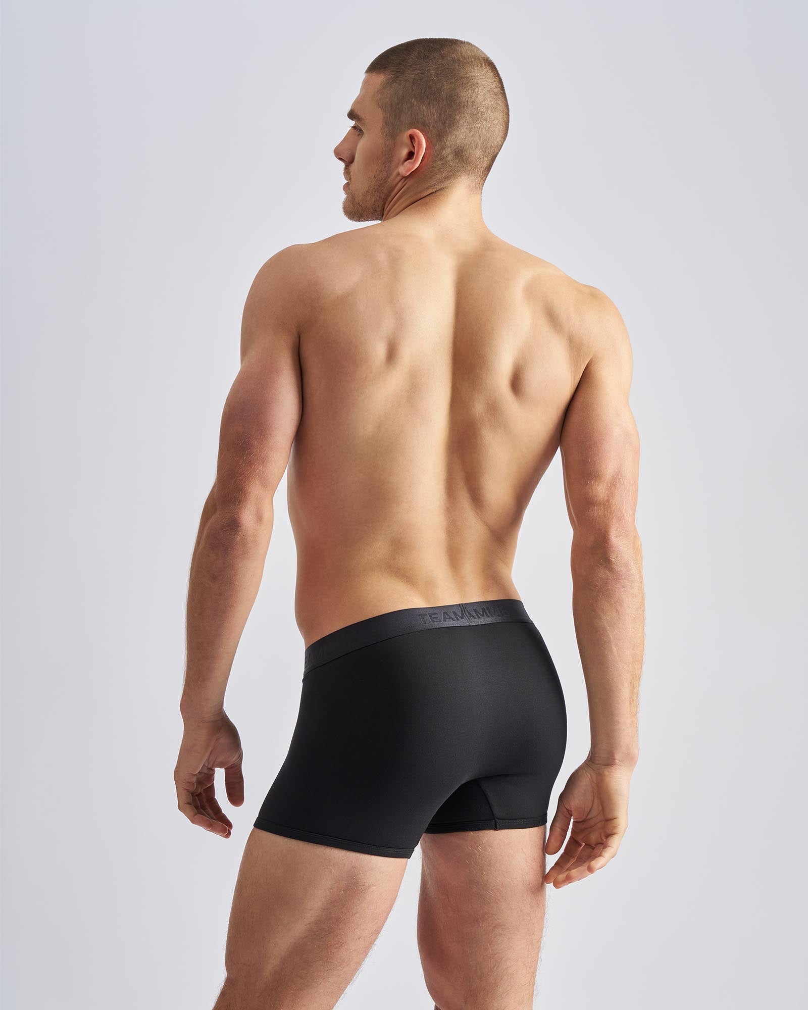 Reign Trunk - Onyx