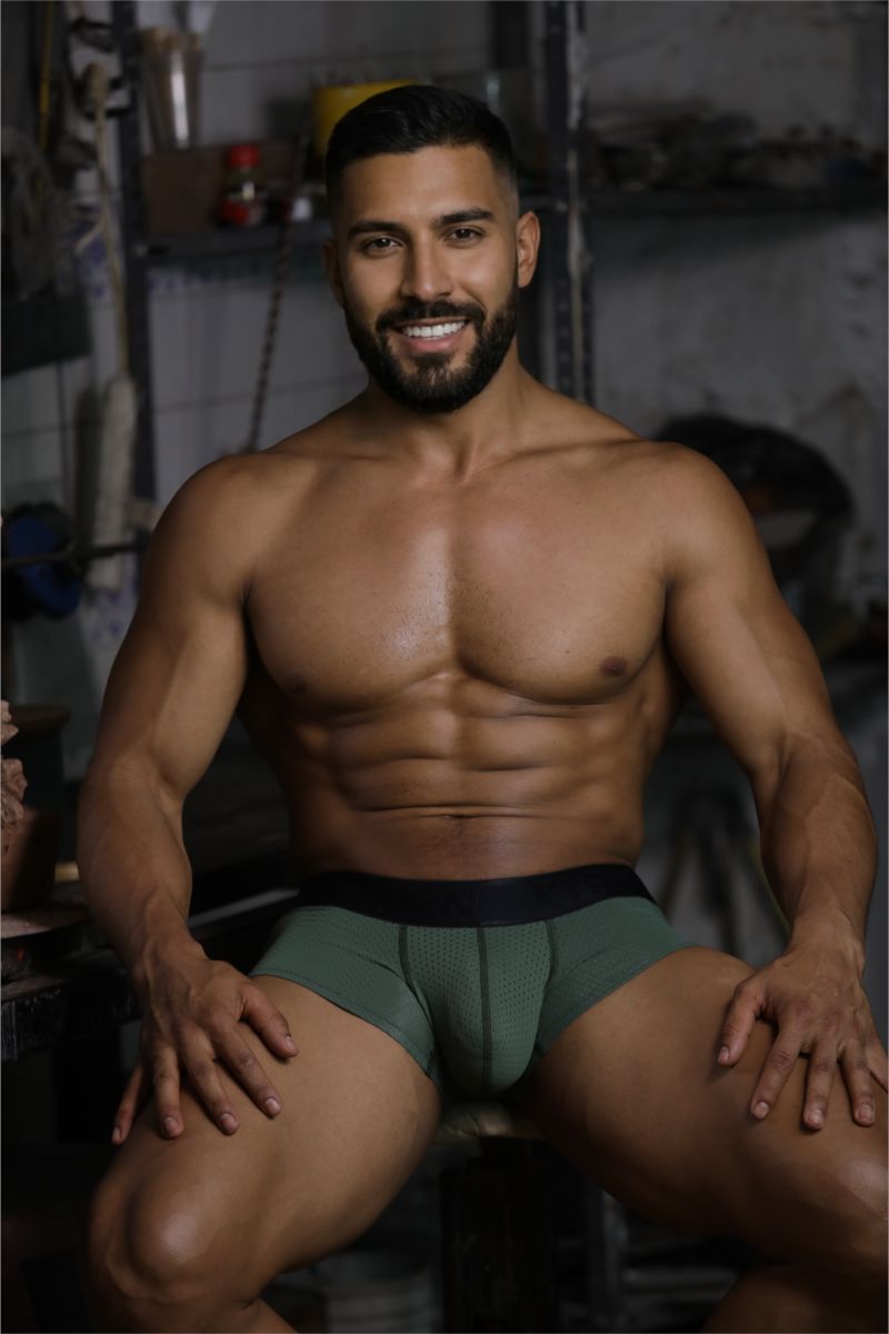 Xtremen 91252 Microfiber Mesh Trunks Color Military Green